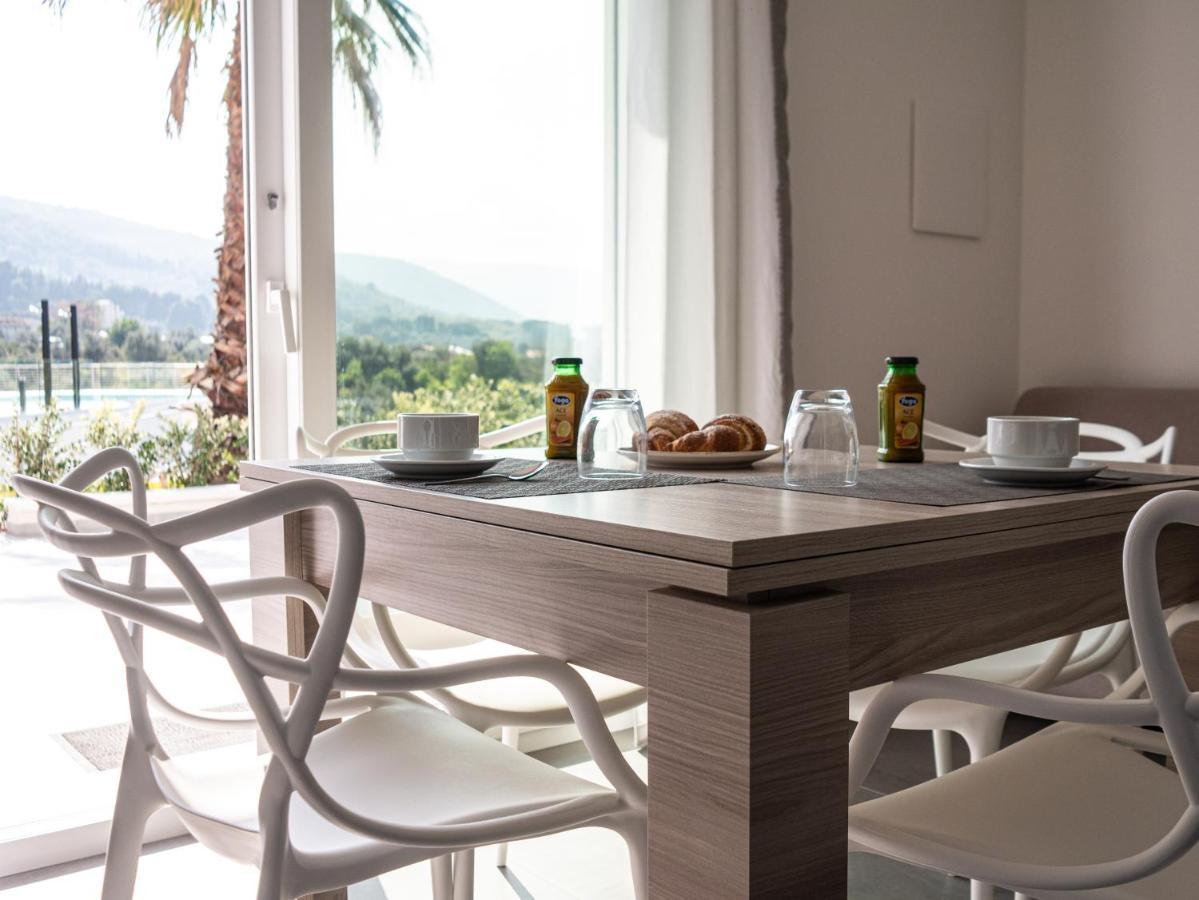 Resilienza Apartment Capo d'Orlando Luaran gambar