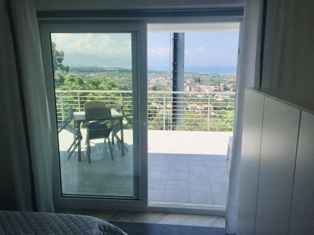 Resilienza Apartment Capo d'Orlando Luaran gambar